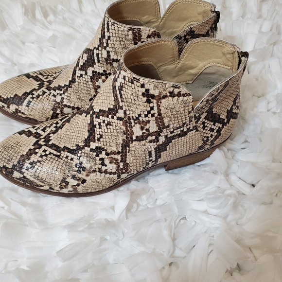 MICHAEL BY MICHAEL SHANNON | NADYA ANKLE BOOTIES SNAKESKIN LEATHER WOMEN SZ 8 - Picture 4 of 17